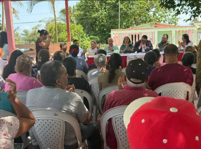 En un paso firme hacia el fortalecimiento del parlamentarismo de calle y bajo la premisa de menos escritorio y mas territorio.