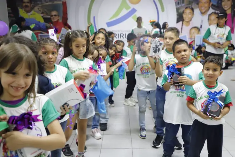 Alcaldía de Carirubana cierra plan vacacional entre risa y alegría
