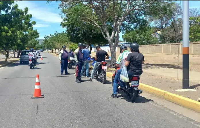 Durante el fin de semana del 22 al 24 de agosto, la Policía de Miranda (Polimiranda) llevó a cabo una serie de dispositivos viales en Coro.