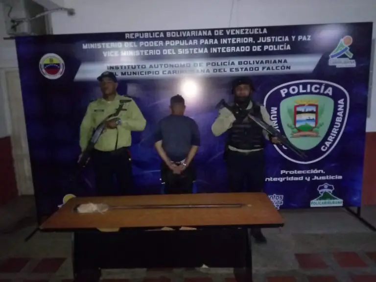 Detenido por agredir a su pareja en La Vía de Santa Ana