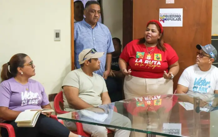 Cuatro comunas del municipio Mauroa, se reunieron para acordar, organizar y planificar el inicio de los trabajos en la Aldea Universitaria.