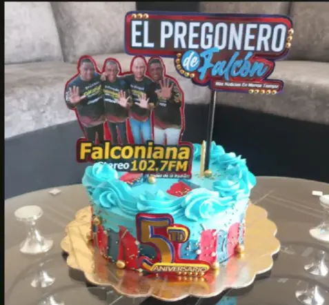El programa de noticias y entrevistas "El Pregonero de Falcón" arriba a su quinto aniversario al aire como una ventana abierta para todos.