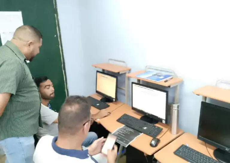 Uptag fortalece competencias profesionales con cursos intensivos y simulación