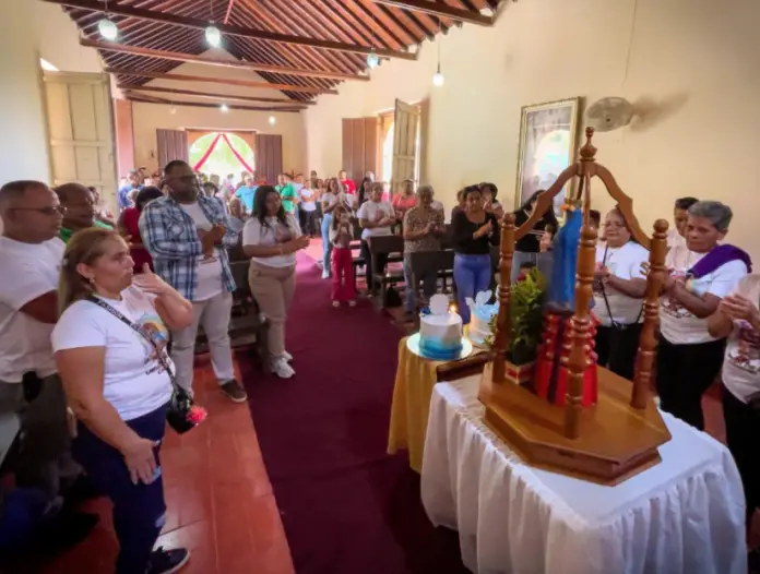 Desde el mágico pueblo de Guaibacoa el alcalde Rubén Molina celebró el día de la Caridad de Guaibacoa, en sagrada eucaristía.