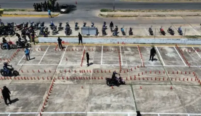 La Alcaldía del Municipio Miranda puso en marcha un plan de seguridad vial con la inauguración de la Escuela de Manejo para Motorizados.