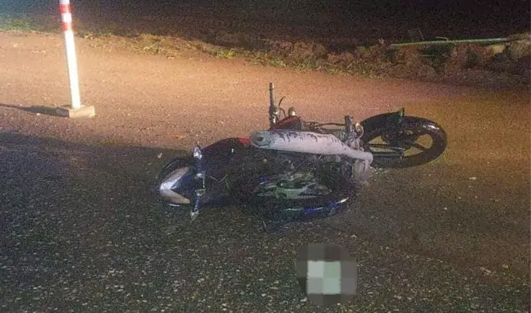 Mujer murió en choque entre motos en Chichiriviche