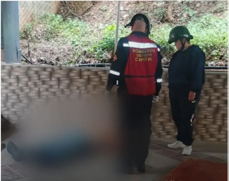 Hombre murió tras lanzarse al vacío este 20-Sep