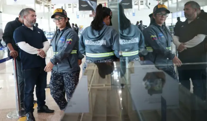 Un contingente de 286 compatriotas venezolanos repatriados desde Texas aterrizó el miércoles 3 de septiembre en su tierra natal.