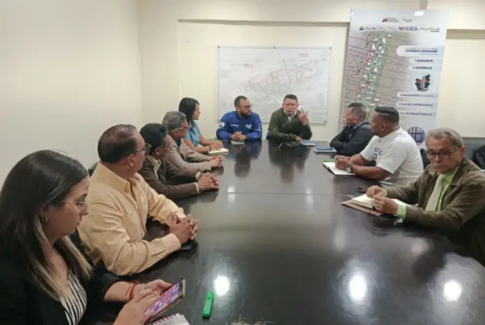 El alcalde del municipio Miranda, Henry Hernández, anunció la creación de la Superintendencia de Tributos del municipio Miranda.