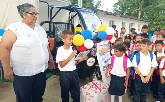 araumina-comuna La adquisición de una unidad para el uso y servicio de los estudiantes fue el proyecto ganador de la Consulta en la parroquia Araurima