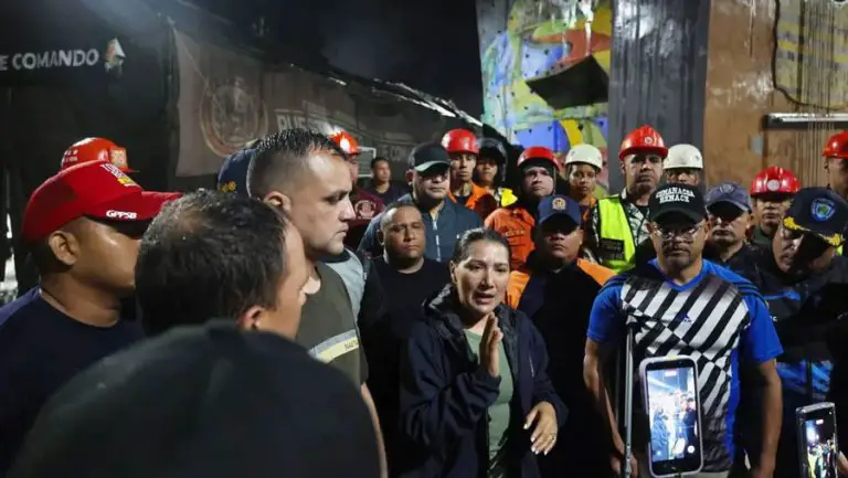 Despliegan equipo de emergencias ante onda tropical 48 en Sucre