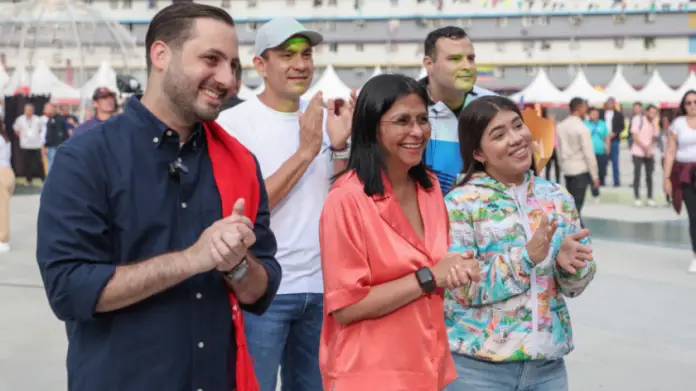 Delcy Rodríguez inauguró la 