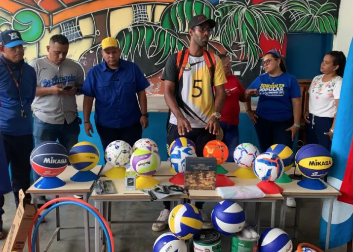 Continuando con la ejecución de los proyectos ganadores, cinco comunas avanzan en la transformación de espacios deportivos.