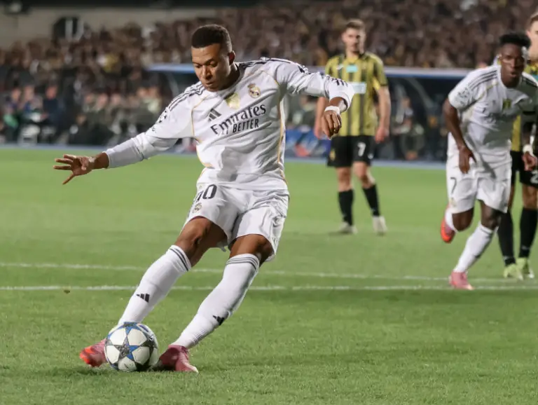 Futbol: Mbappé logra nueva marca inédito en su carrera