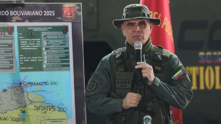 Padrino López: hay que estar alertas y preparados ante posibles acciones de EE. UU. contra Venezuela