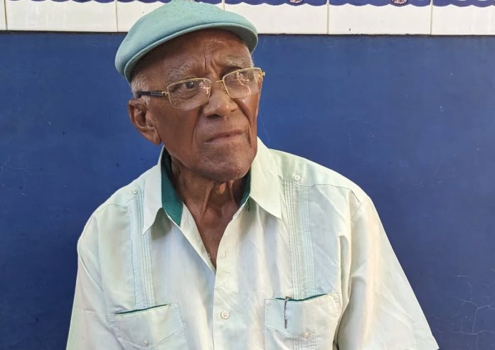 profesor Tito Guerra (2)