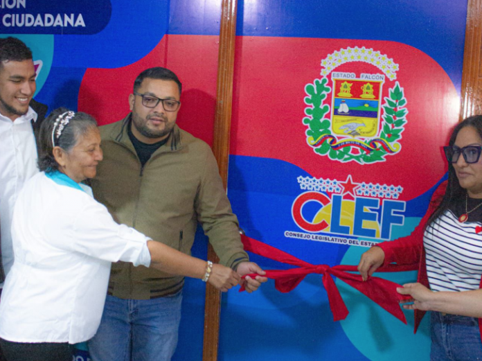 Thielen encabezó la entrega oficial de la Sala de Atención, Gestión y Formación Ciudadana “Robert Serra” totalmente rehabilitada.