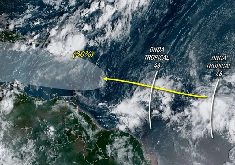 Dos ondas tropicales podrían generar lluvias en Venezuela durante el fin de semana