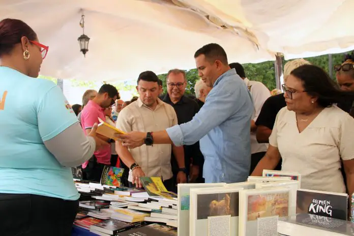 La espera de los lectores por la gran fiesta el libro terminó con la inauguración de la vigésima primera Filven capítulo Falcón.