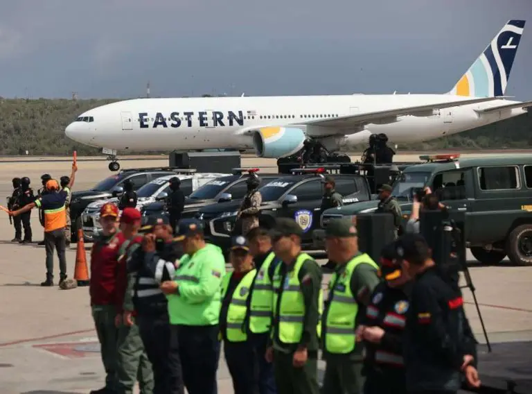 Retornan al país 283 connacionales desde EE. UU.