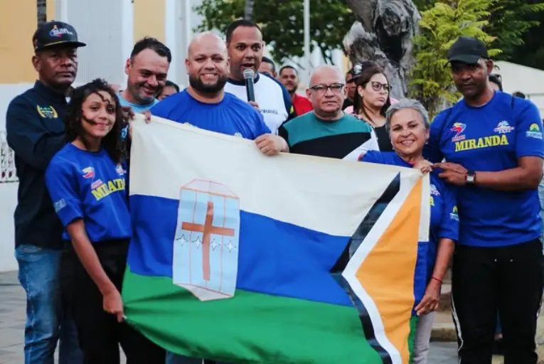 El Municipio Miranda celebró el abanderamiento de su selección que participará en los III Juegos Nacionales Comunales (JNC).