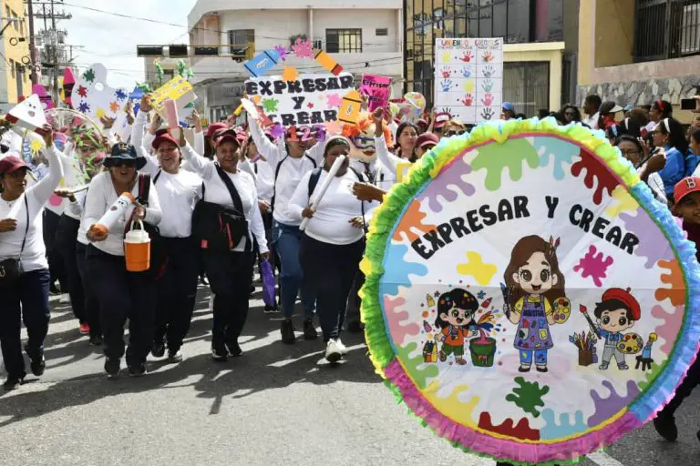 Punto Fijo | Desfile por aniversario de la Educación Inicial