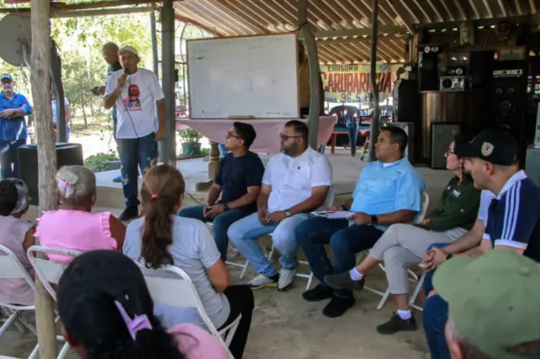 Falcón demuestra su liderazgo popular en las asambleas de conformación CBBI