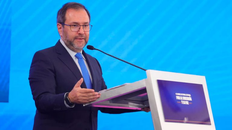 Canciller Yván Gil: Con los ataques en el Caribe está en juego la paz mundial