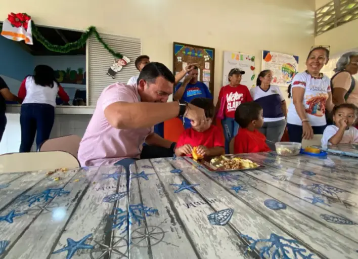 El Dr. Henry Hernández, alcalde del municipio Miranda, realizó una visita de supervisión a la Comuna Socialista Manuela Sáenz.