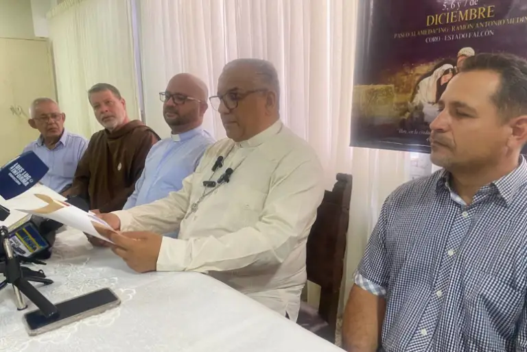 La feria popular del pesebre celebra su 44º edición promoviendo la esperanza