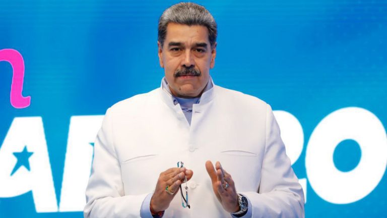 Maduro reitera invitación a Trump para un diálogo «cara a cara»