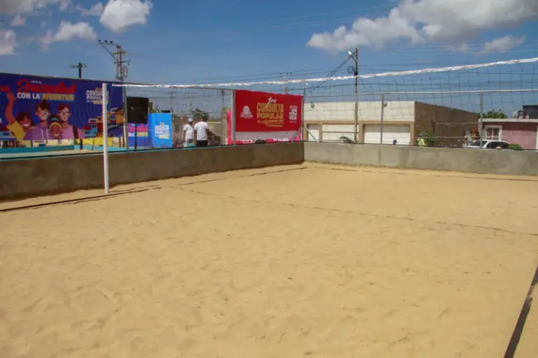 El gobernador Víctor Clark develó junto a los atletas, la juventud y habitantes, la zona recreacional juvenil “Virgilio Medina”.