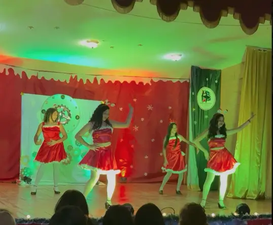 Este 6 de diciembre se celebró la Gran Gala Navideña de Danzas Churuguara y el cierre cultural 2025 del Ateneo Casta J. Riera.