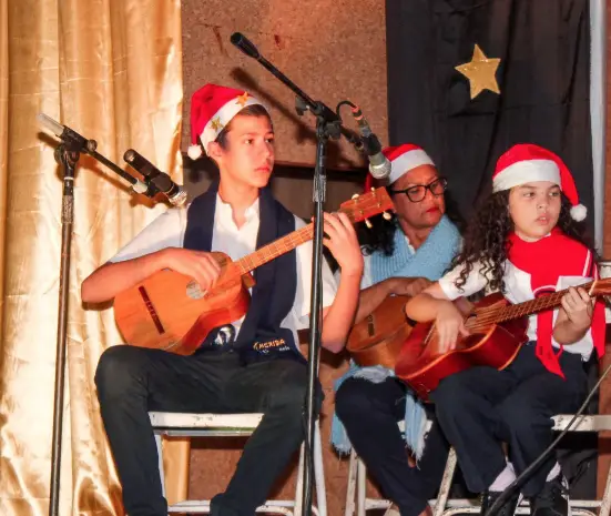 Este 6 de diciembre se celebró la Gran Gala Navideña de Danzas Churuguara y el cierre cultural 2025 del Ateneo Casta J. Riera.