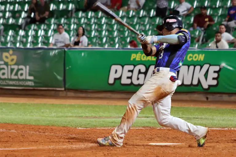Tigres y Caribes disputan el comodín para el Round Robin 25-26