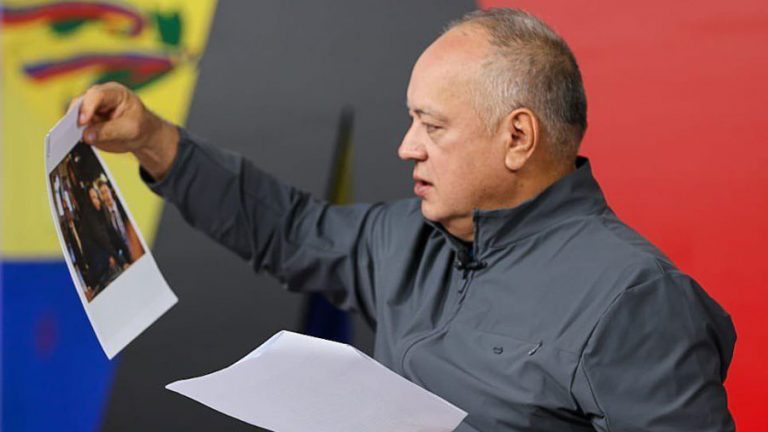 Cabello: MCM planea ataques a embajadas en Venezuela