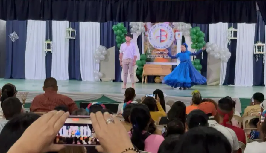Este sábado 29 de noviembre se realizó el XXXVII Festival Regional de Danza Nacionalista y el 41° aniversario de Danzas Cumarebo.