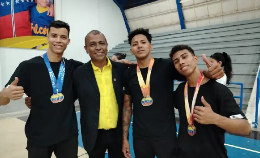 El Festival Nacional de Gimnasia 2025 realizado en la Ciudad Deportiva "500 Años de Coro" tituló a Falcón como campeón.