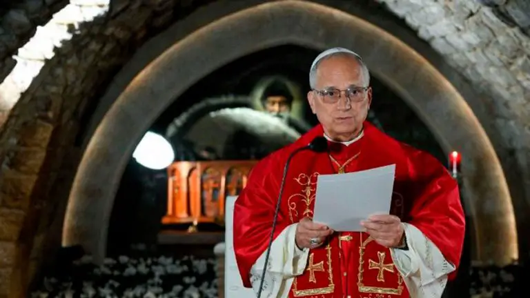 León XIV ora por la paz en su visita al Líbano