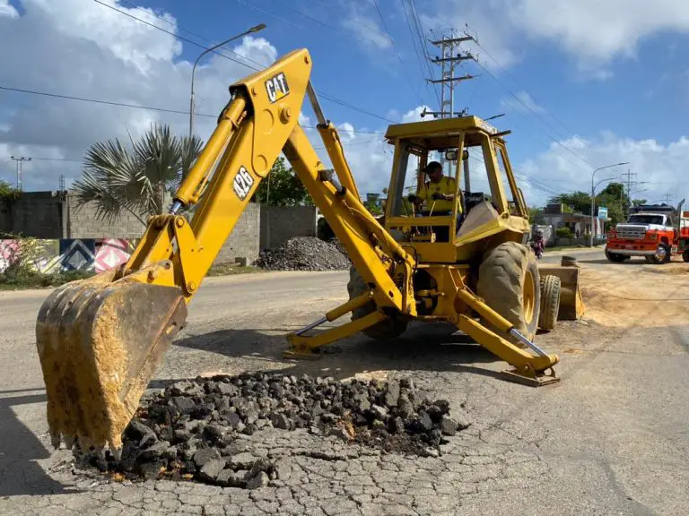 Inicia segunda fase del Plan de Intervención Vial de Tucacas