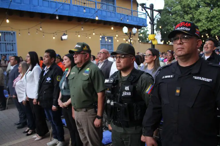 Se instaló la directiva del Clef, la cual fue ratificada con Claudio Thielen en la presidencia y María Salazar en la vicepresidencia.