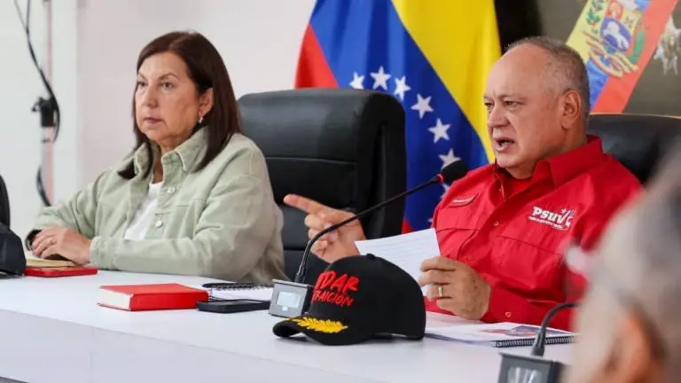 Cabello: «Aquí sigue la revolución, vamos a seguir trabajando»