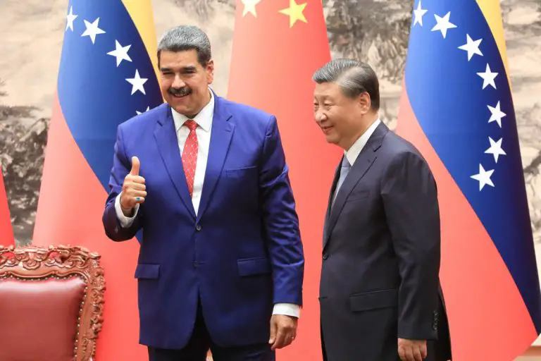 China reclama a EE.UU. la liberación inmediata de Maduro