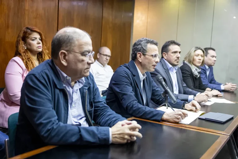 Diputados opositores piden información sobre acuerdo energético con EE.UU.