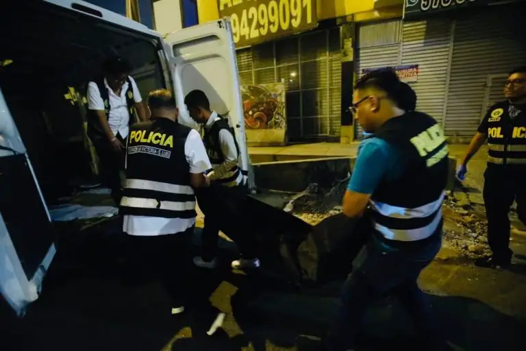 Tres fallecidos en partido de fútbol tras ataque de sicarios +VIDEO