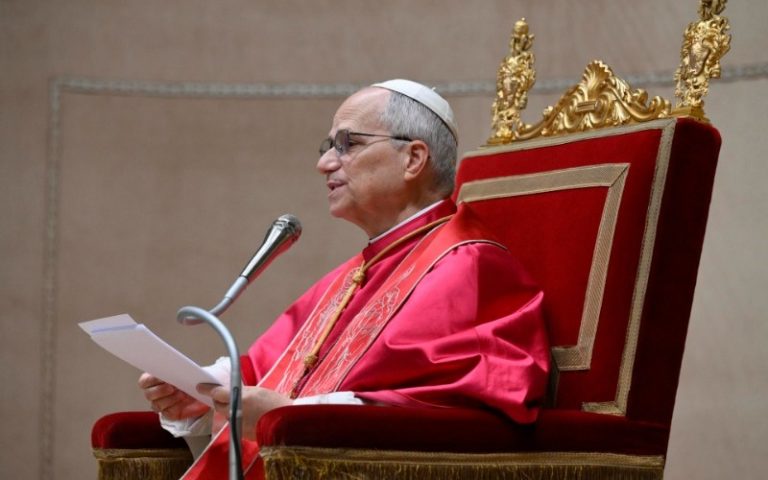 León XIV pide respetar la voluntad del pueblo venezolano