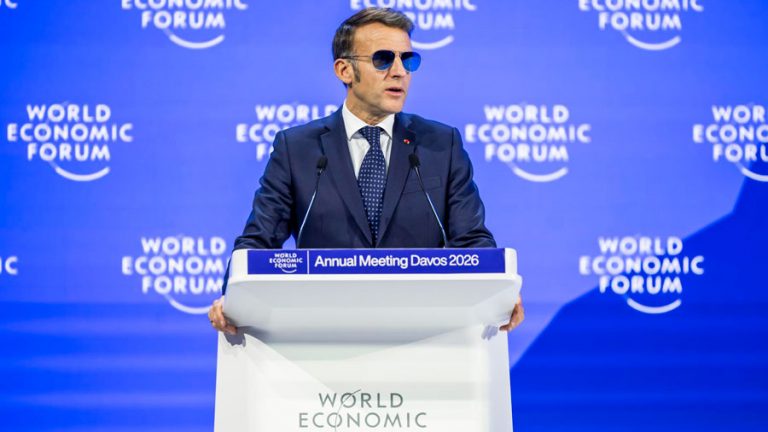 Macron acusa a EE.UU. de querer «subordinar a Europa»