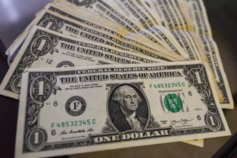 Lunes bancario | Así abre el precio del dólar esta semana