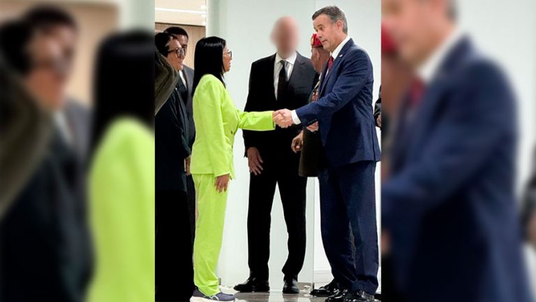 John Ratcliffe, director de la CIA, se reunió con Delcy Rodríguez en Caracas