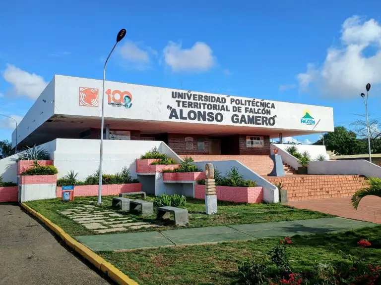 La Uptag en el top 7 de las universidades politécnicas del país